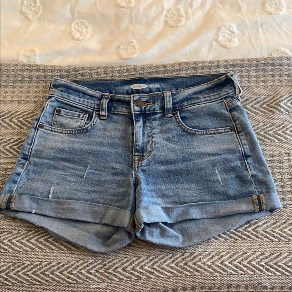 Old Navy light wash boyfriend shorts